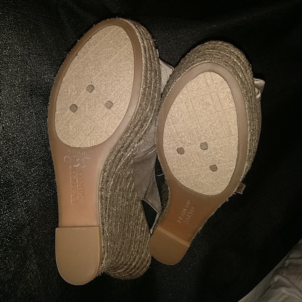 Open toe wedges - Picture 7 of 7